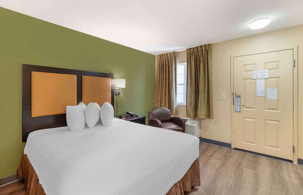 Extended Stay America Suites - St Louis - Westport - E Lackland Rd Maryland Heights Habitación foto
